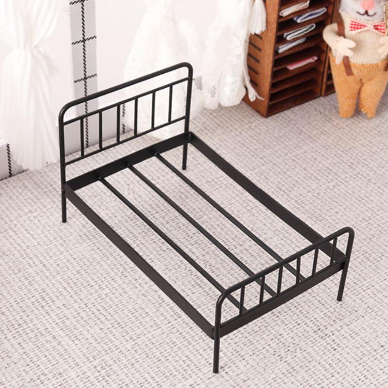 Bedroom Furniture - 1 Buah 1:12 Model Tempat Tidur